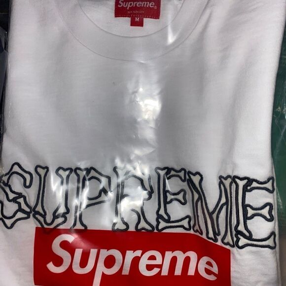 COPY - Bones S/S Top “white” - Picture 3 of 3